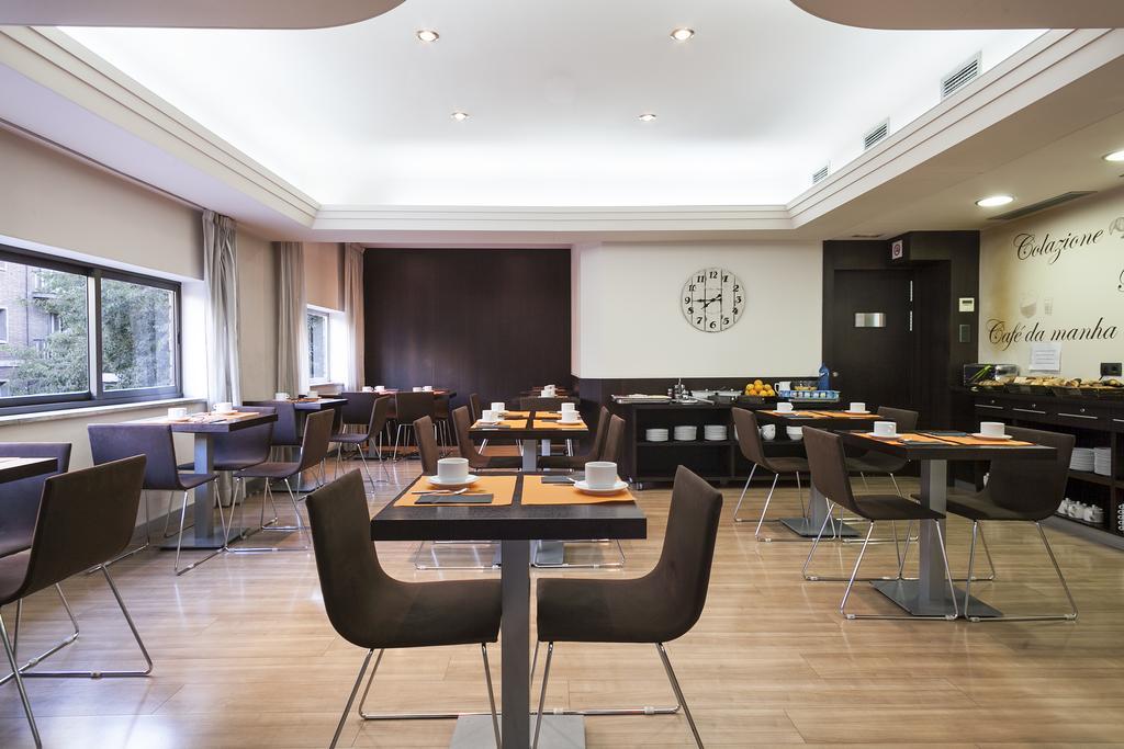Acta Antibes Hotel Barcellona